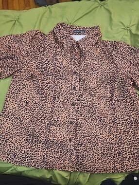 SHEIN EMERY ROSE Leopard Print Button-Up Shirt - Brown & Black